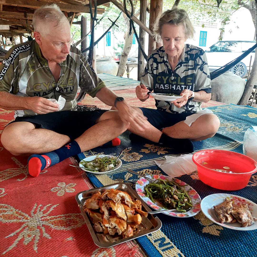 Phnom Penh Cycling To Siem Reap 3 Days